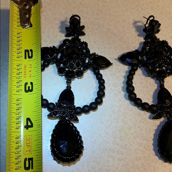 Large black rhinestone and bead earrings - Picture 2 of 5